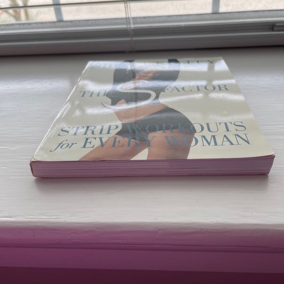 The S Factor Strip Workouts for Every Woman Sheila Kelley Softcover Book - Picture 2 of 10